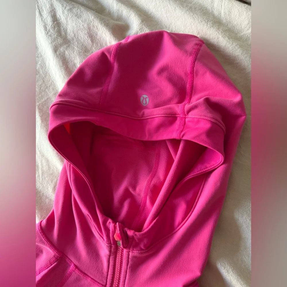 Lululemon Jacket - Picture 2 of 4